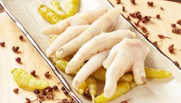 產(chǎn)品單一、股東繁雜、食安隱患，“鳳爪第一股”能順利IPO嗎？