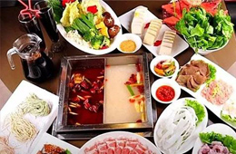 呷哺呷哺與海底撈，不止是100億和1600億的差距……