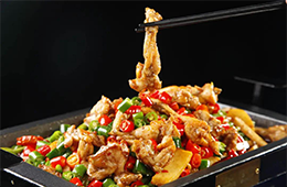 供應鏈混亂，新增餐企下跌52%，牛蛙品類遇困