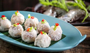 燒烤蝦滑、竹蓀蝦滑、椰漿蝦滑、火龍果蝦滑…細(xì)分場景，蝦滑創(chuàng)新大有乾坤