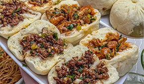 肥腸雞、肥腸魚、啫（jue）肥腸、烤肥腸……“肥腸+”預(yù)制菜非?；鸨?/>
                </div>
                <div   id=