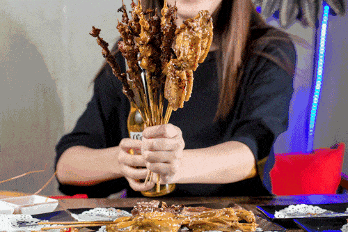 1710984619294253.gif 640.gif