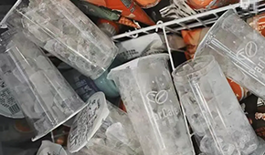 蜜雪冰城、農(nóng)夫山泉入局，爆火的“冰杯”給凍品人哪些啟示？